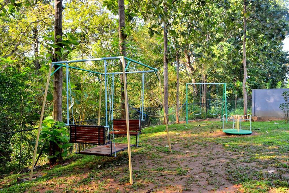 Kottawatta River Bank Resort Udawalawe Eksteriør bilde