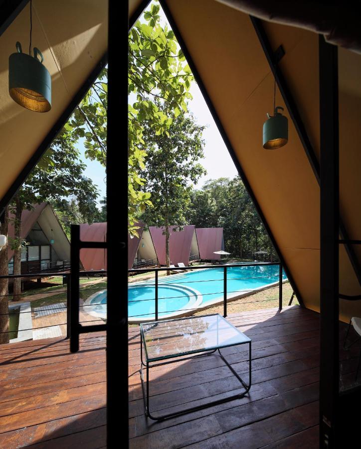 Kottawatta River Bank Resort Udawalawe Eksteriør bilde
